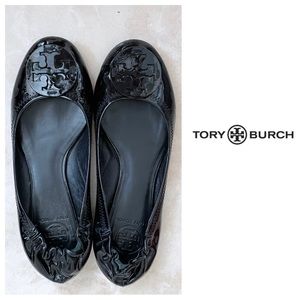 Tory Burch Black Patent Leather Reva Ballet Flat (similar to Minnie) - size 7.5